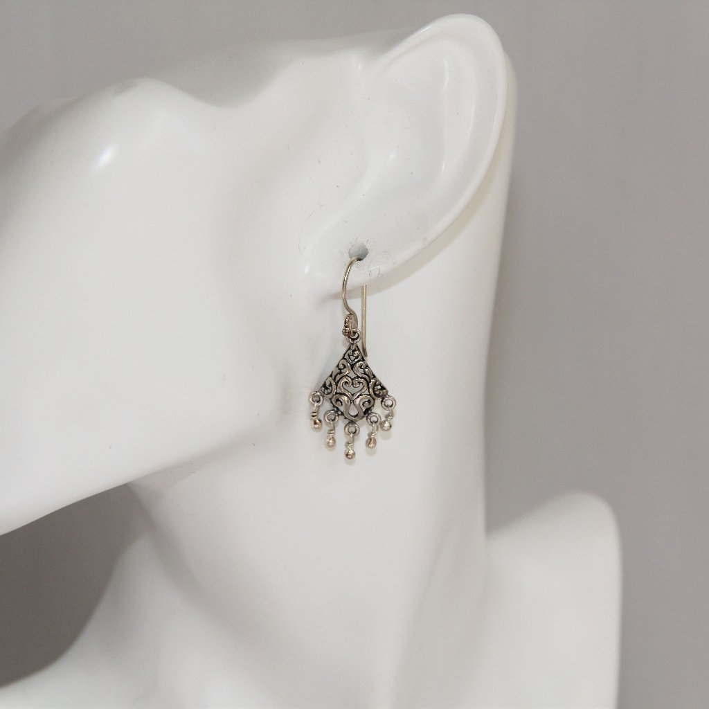 Sterling Silver Bali Style Kite Chandelier Earring 51$